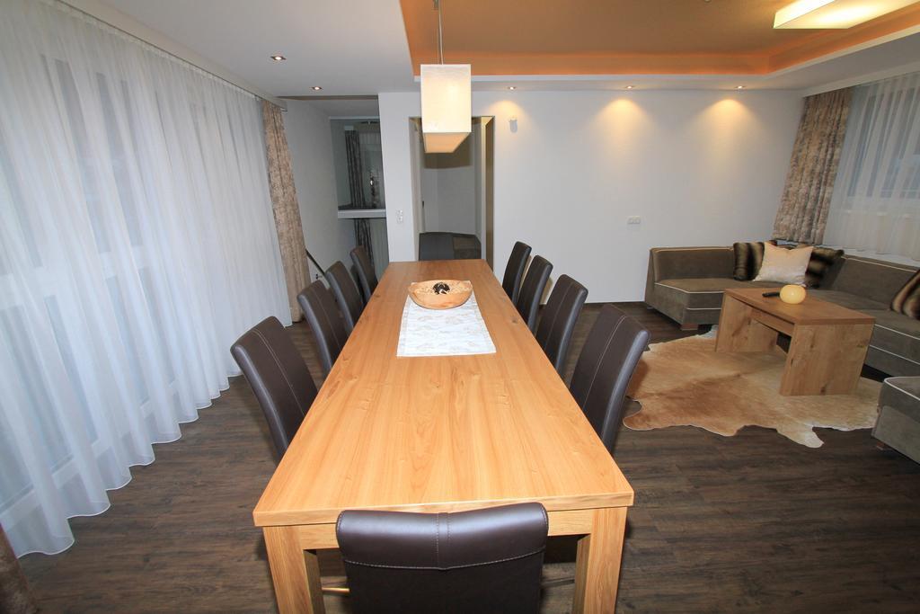 Relax Apartments Ισγκλ Δωμάτιο φωτογραφία